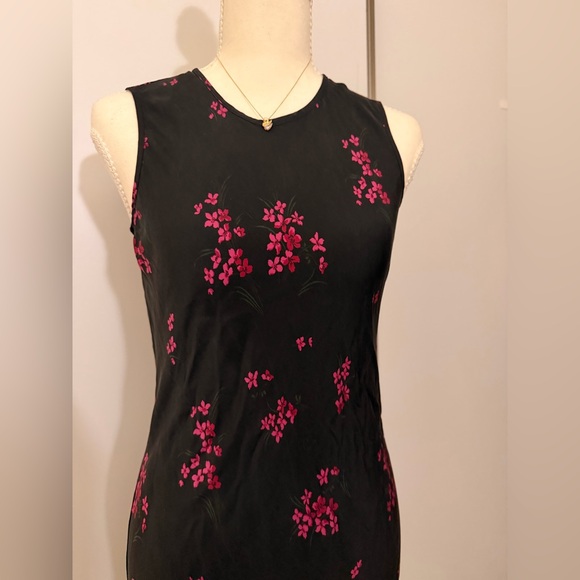 90% Silk 10% Spandex Quince Black Maxi Dress with Pink Floral Design - Picture 3 of 7